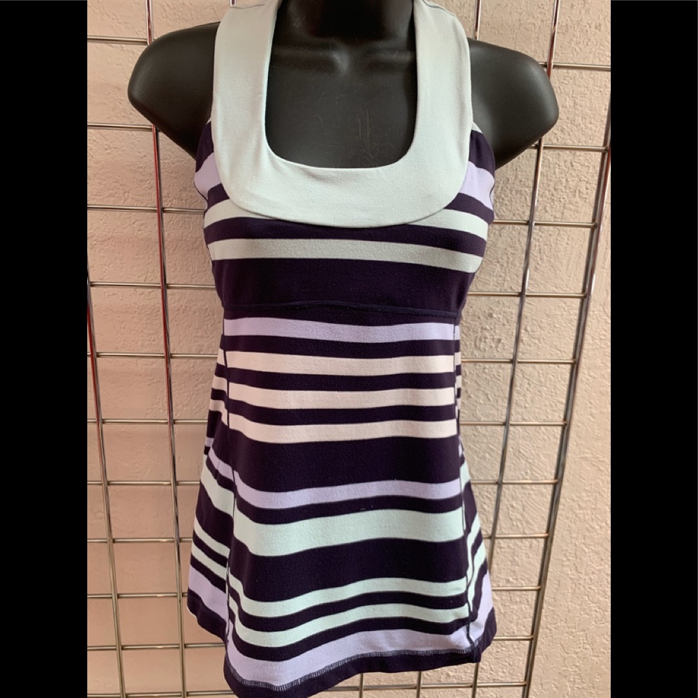 Lululemon athletica workout top